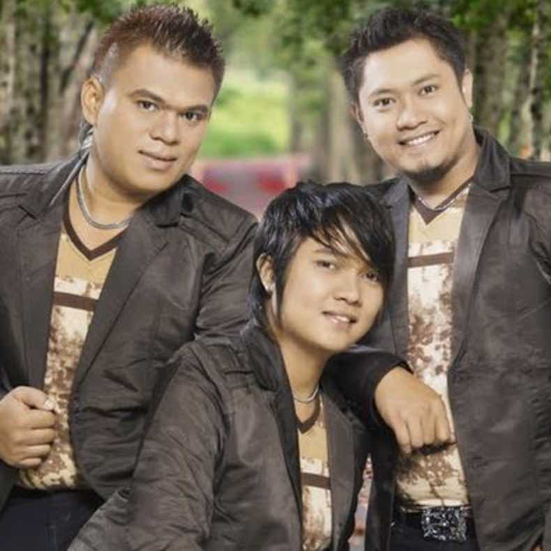 Kumpulan Chord Gitar The Boys Trio